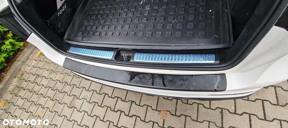 Mercedes-Benz GLC 300 4-Matic - 5