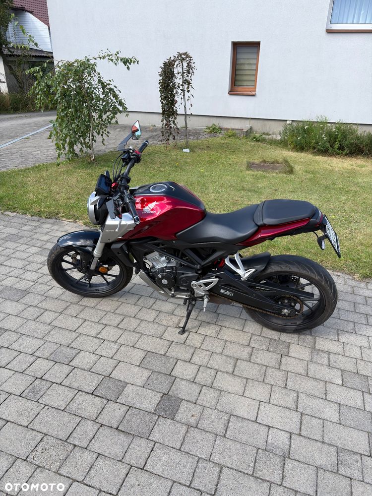 Honda CB - 3