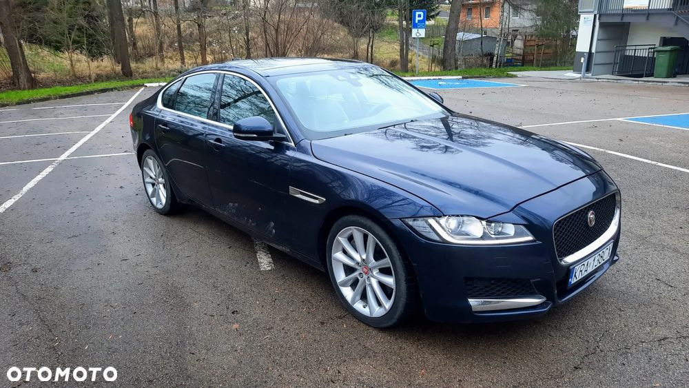 Jaguar XF 3.0 TDV6 Portfolio - 1