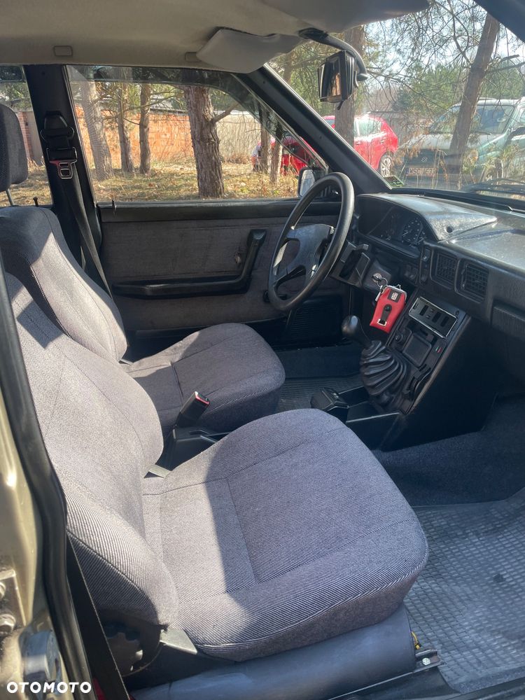 Polonez 1.6 - 17
