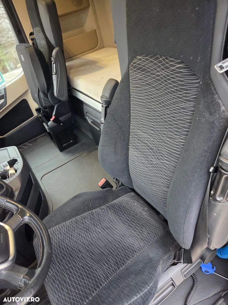 Mercedes-Benz ACTROS 18.510, AUTOMATA+RETARDER 5 trepte, SA CUPLARE REGLABILA la 1,15m si 0,9m, 2 rezervoare cumulat 680l, Spoilere cabina si sasiu, Camere in loc de oglinzi, Navigatie, Frigider, rulat in GERMANIA, posibil leasing 4 ani, PROMOTIE 45.900 EUR+tva - 26