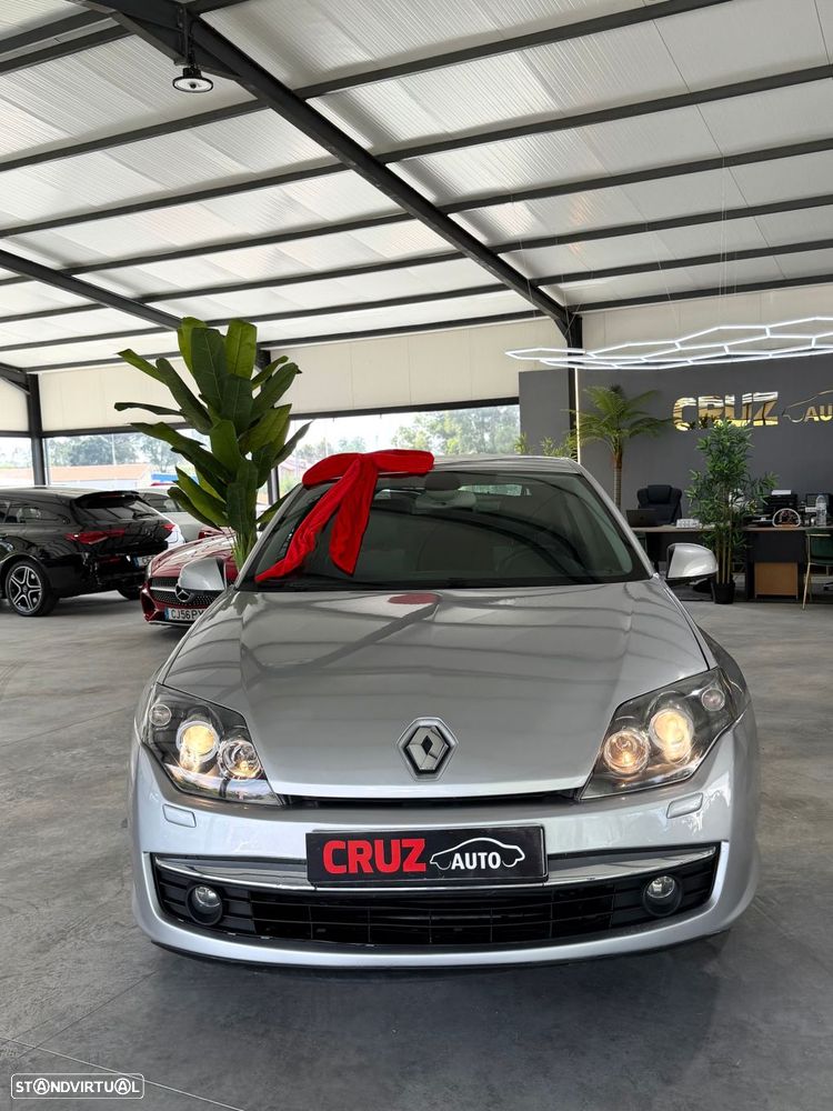 Renault Laguna 2.0 dCi Dynamique S - 3