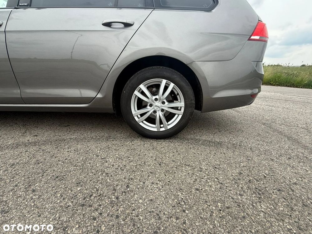 Volkswagen Golf 1.6 TDI BlueMotion Technology DSG Allstar - 9