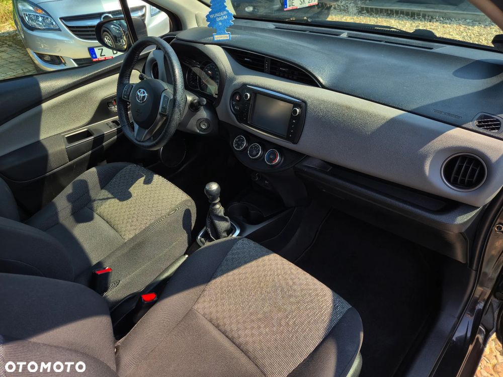 Toyota Yaris 1.33 Selection Vibe - 19