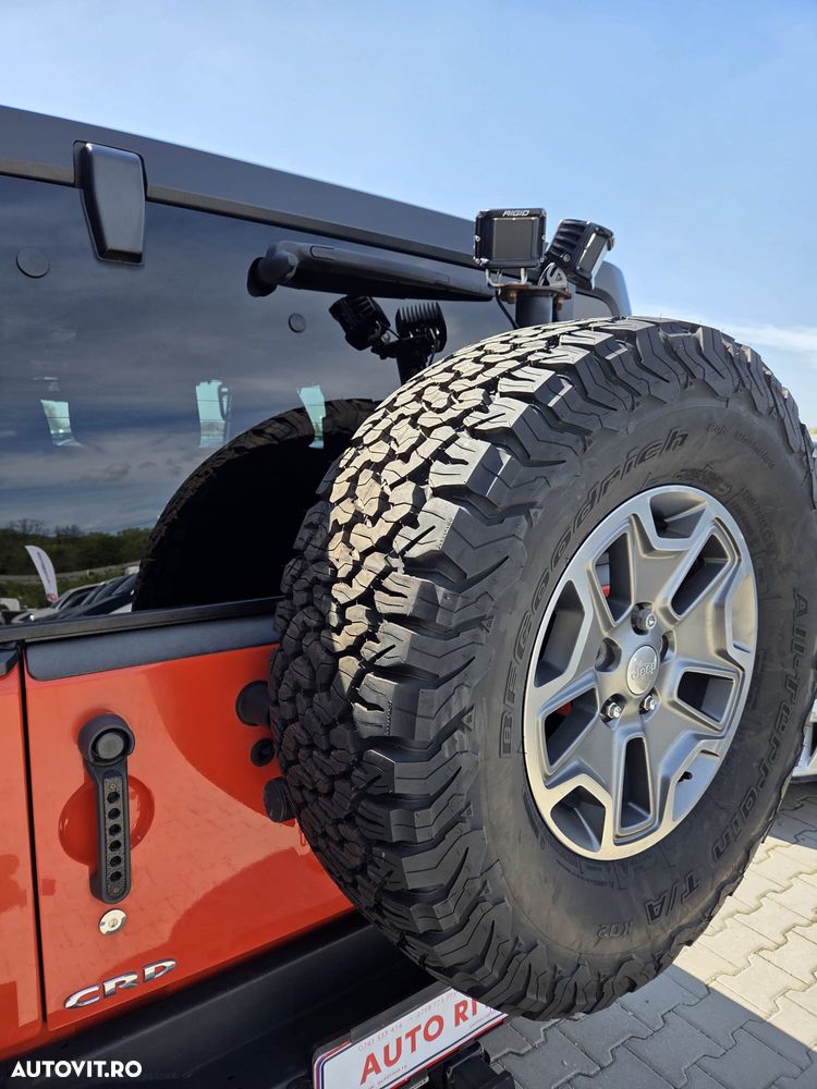Jeep Wrangler 2.8 CRD AT Rubicon - 12