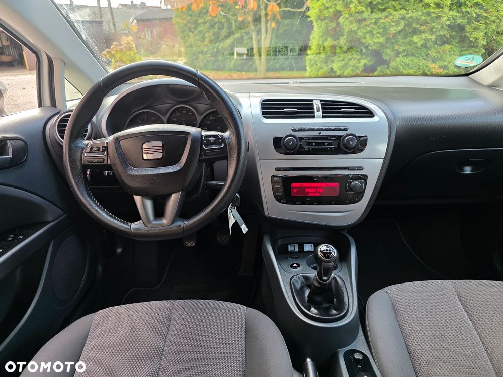 Seat Leon 1.6 Style - 10
