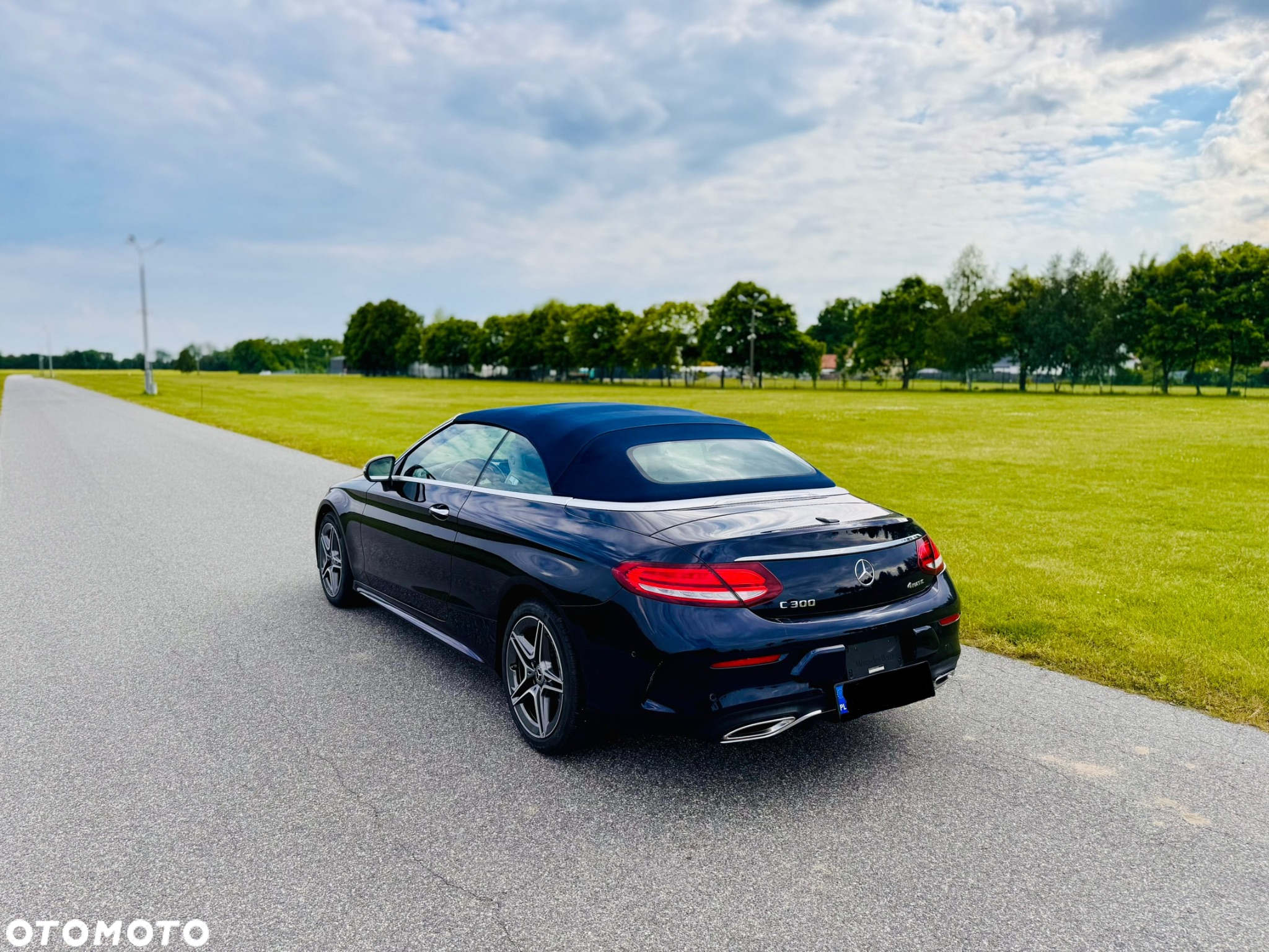 Mercedes-Benz Klasa C 300 4Matic 9G-TRONIC AMG Line - 19