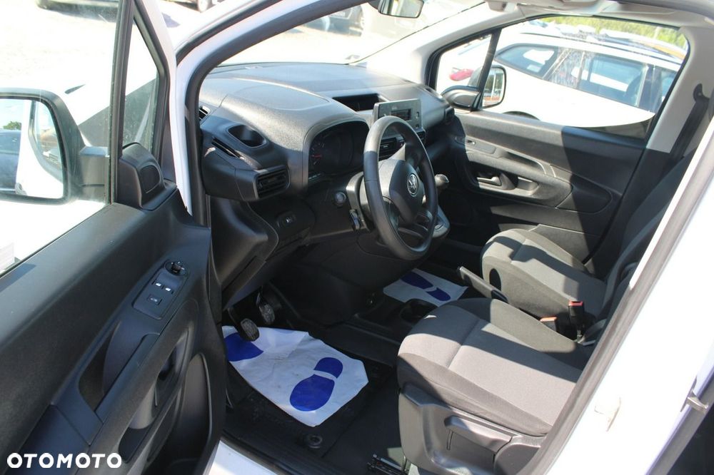 Toyota Proace City - 15