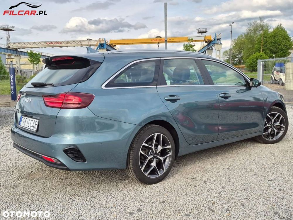 Kia Ceed - 29