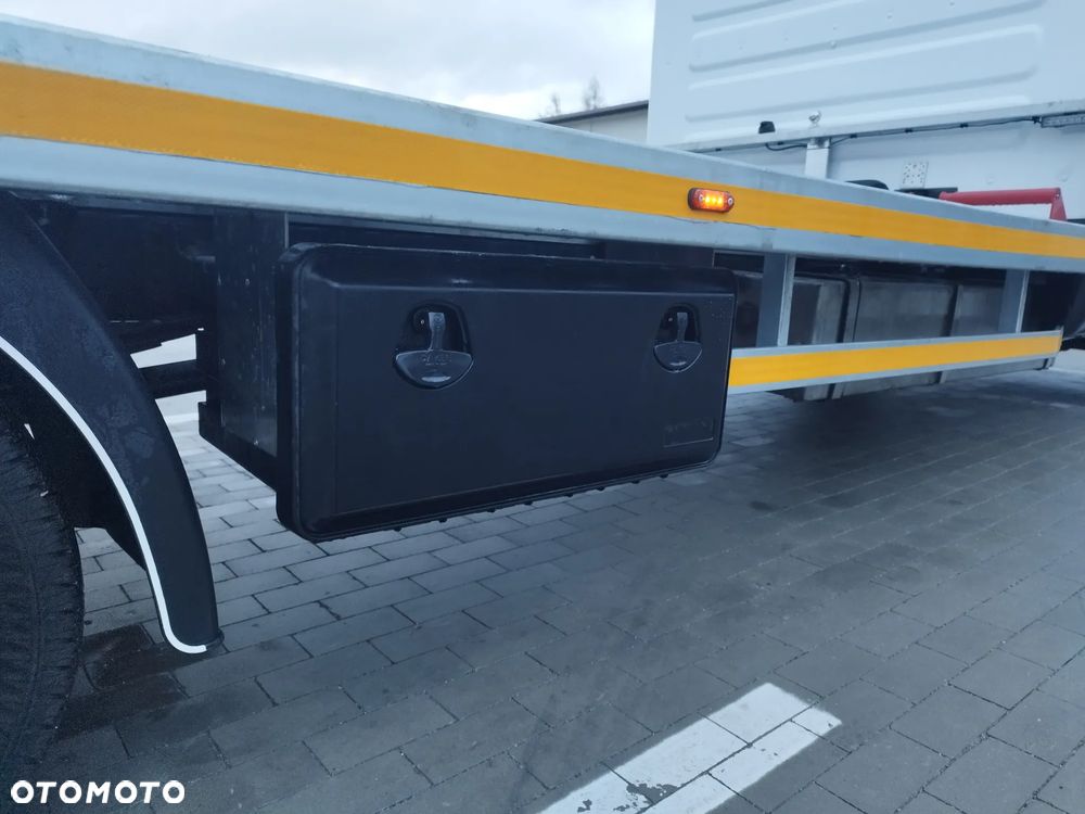 Iveco DAILY - 7