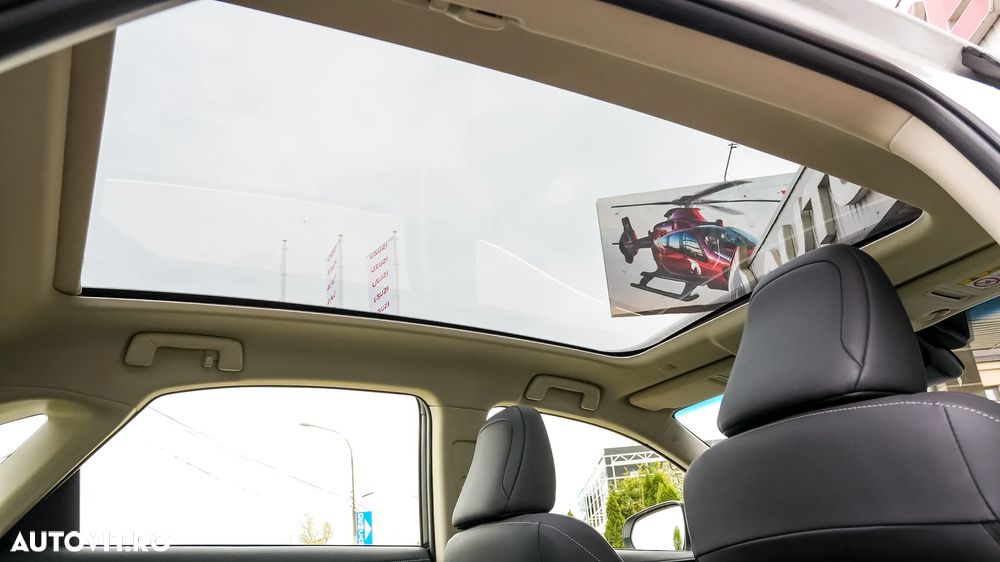 Lexus Seria NX 300h AWD F Sport - 31