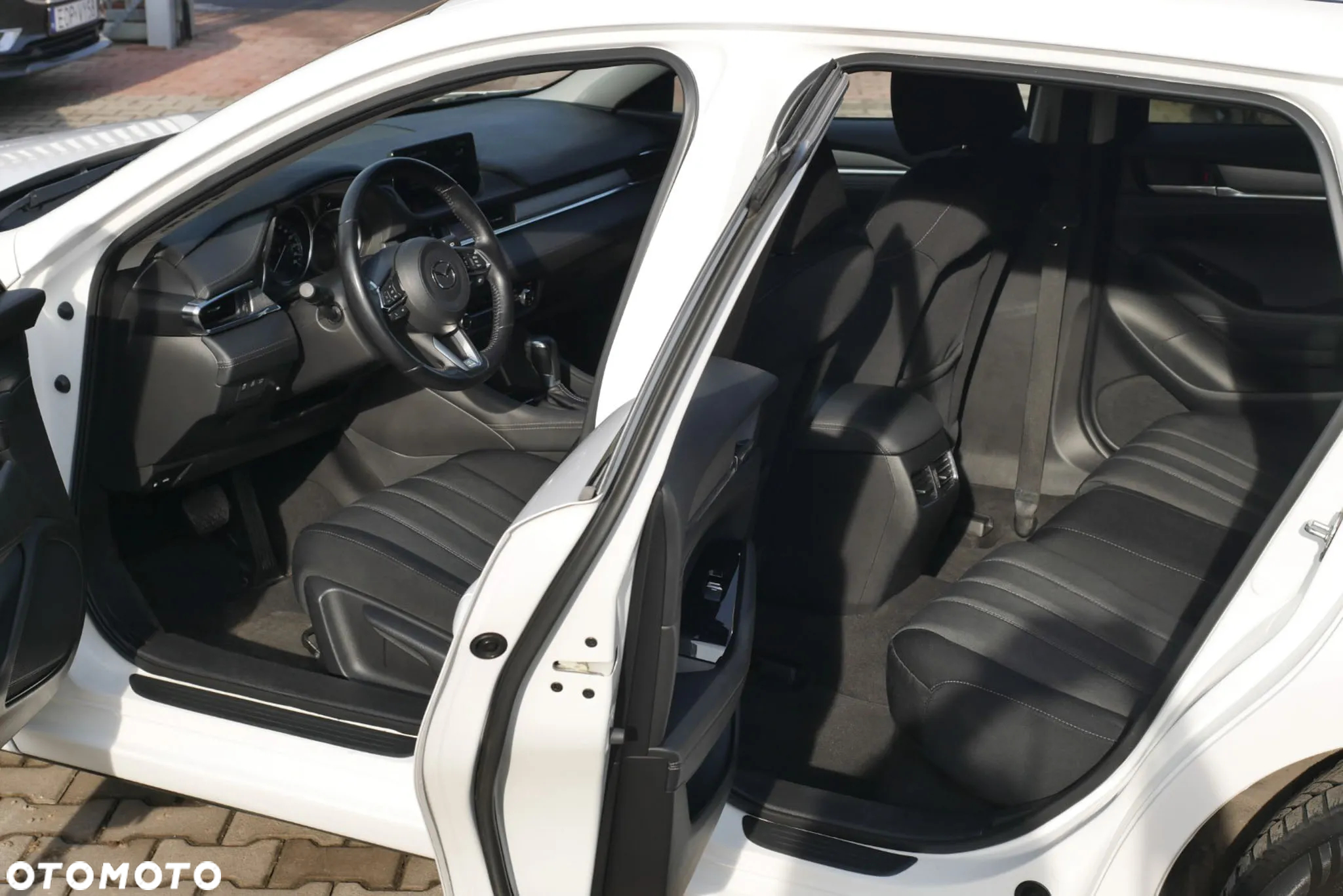 Mazda 6 2.0 SkyMotion - 11