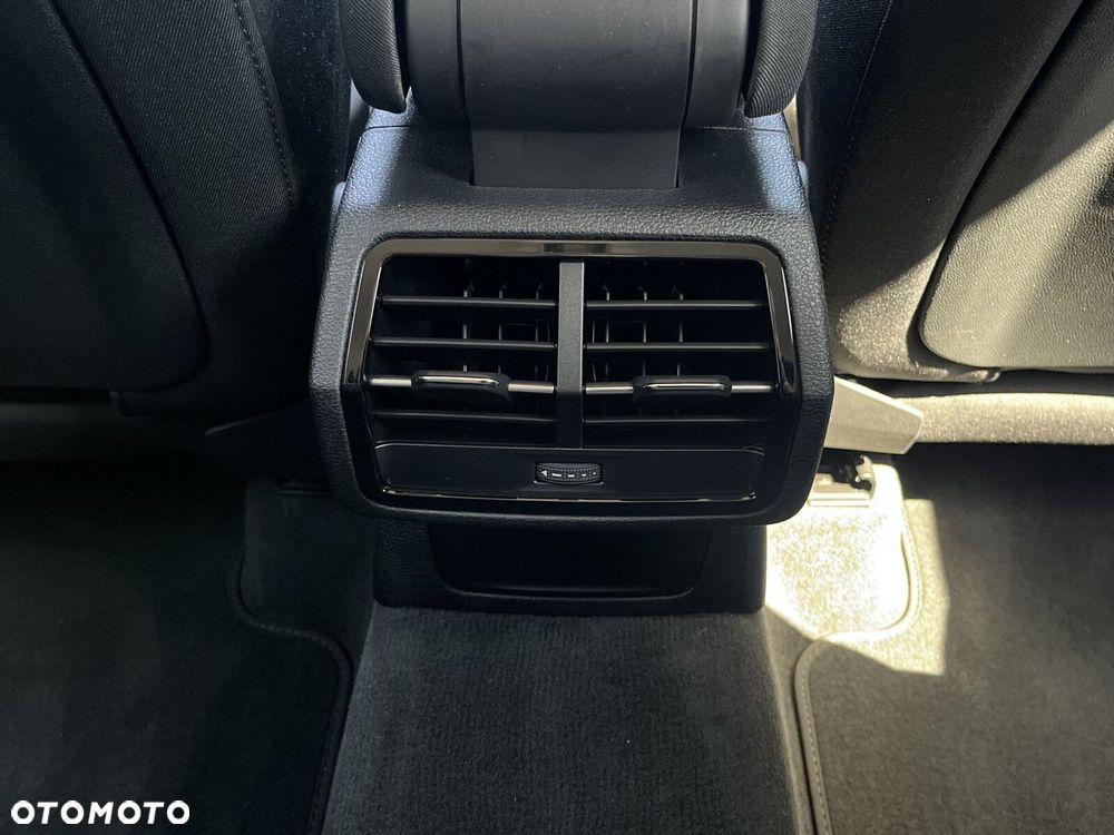 Audi Q3 Sportback - 18