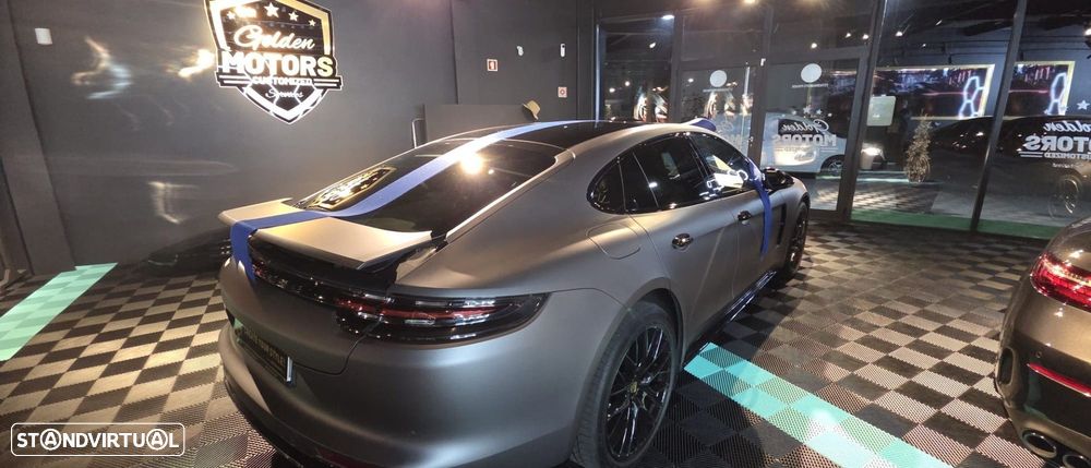 Porsche Panamera 4 E-Hybrid - 9