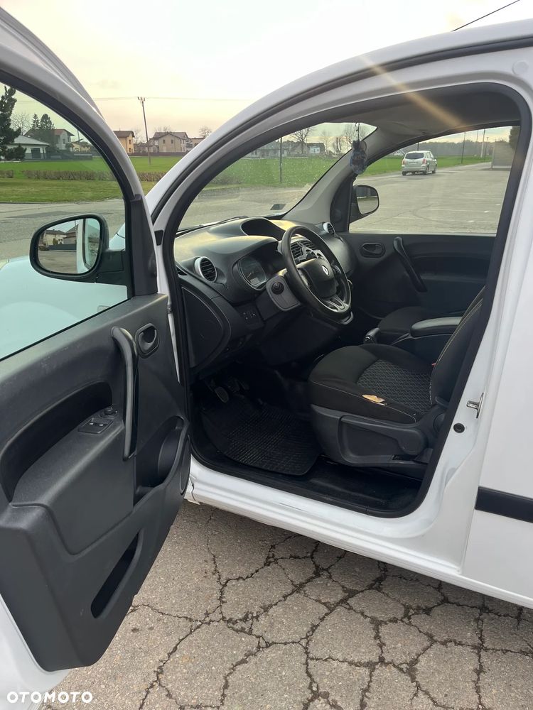 Renault KANGOO - 10