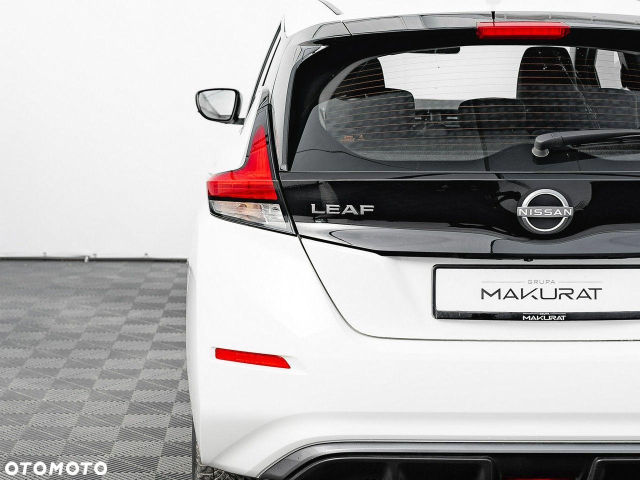 Nissan Leaf - 12
