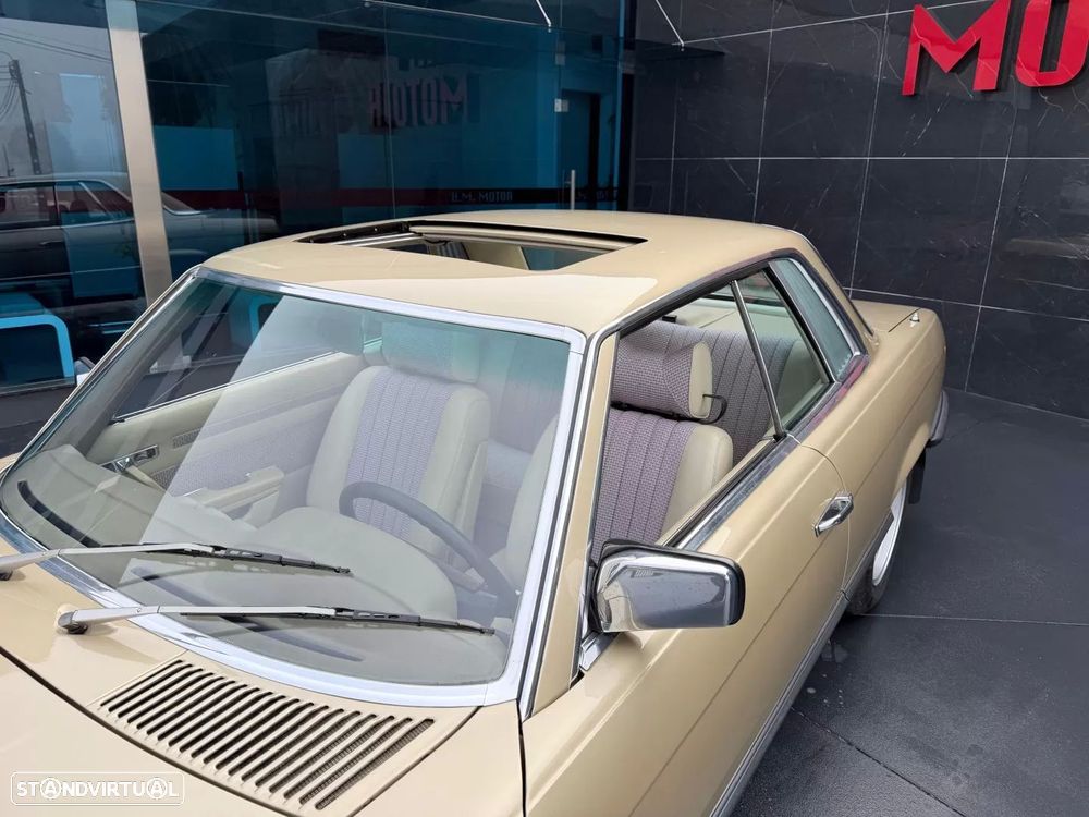Mercedes-Benz R107 (1971-1989) - 4