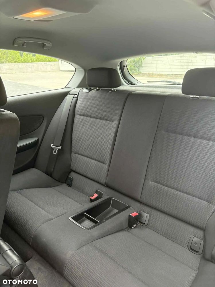 BMW Seria 1 - 8