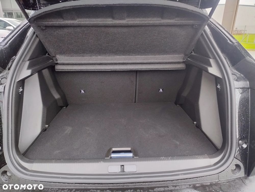 Peugeot 2008 PureTech mHEV Allure e-DCS6 - 9