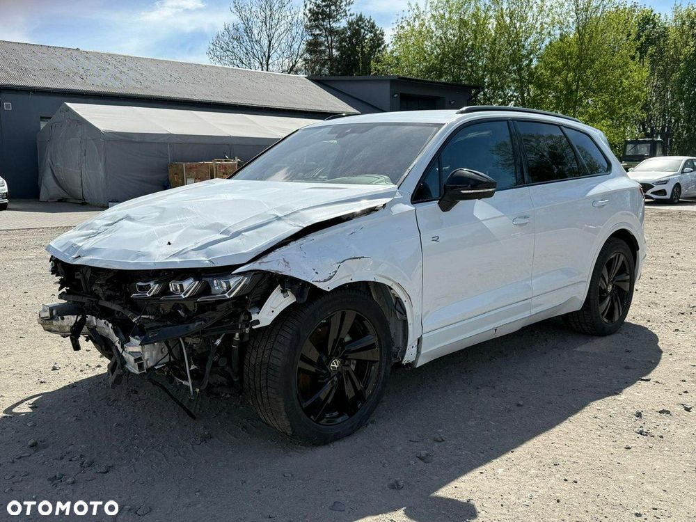 Volkswagen Touareg 3.0 V6 TDI SCR 4Motion Automatik R-Line - 6