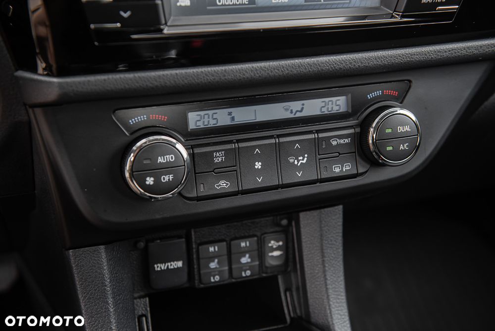 Toyota Corolla 1.6 Prestige EU6 - 8