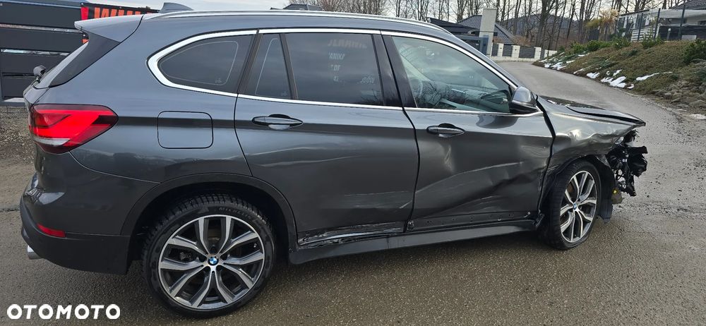 BMW X1 sDrive20d Sport Line - 17