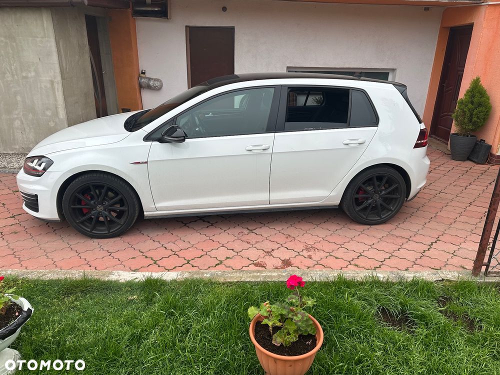 Volkswagen Golf Cabrio GTI DSG - 29