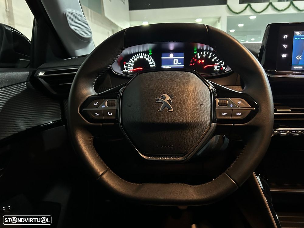 Peugeot 208 1.2 PureTech Active Pack - 21