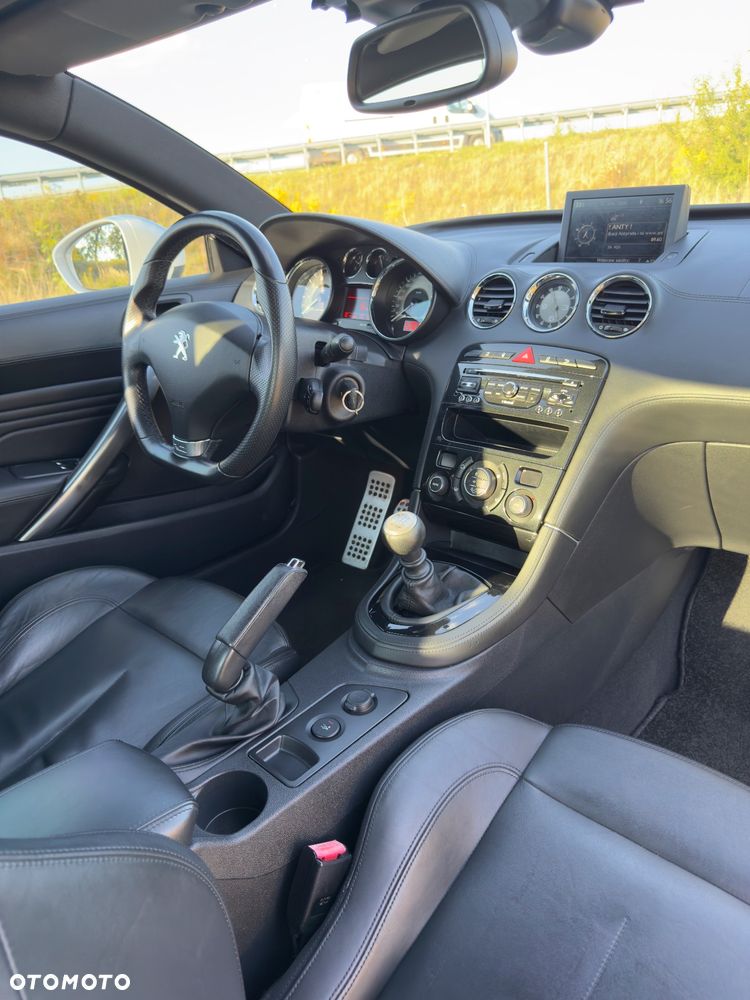 Peugeot RCZ 1.6 THP - 9