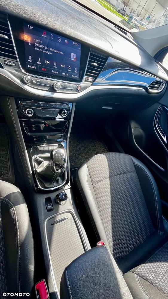 Opel Astra 1.4 T Elite - 9