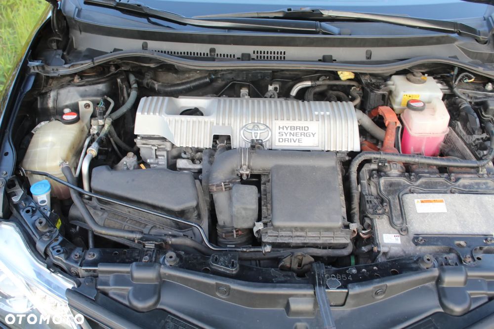 Toyota Auris 1.8 HSD Luna - 12
