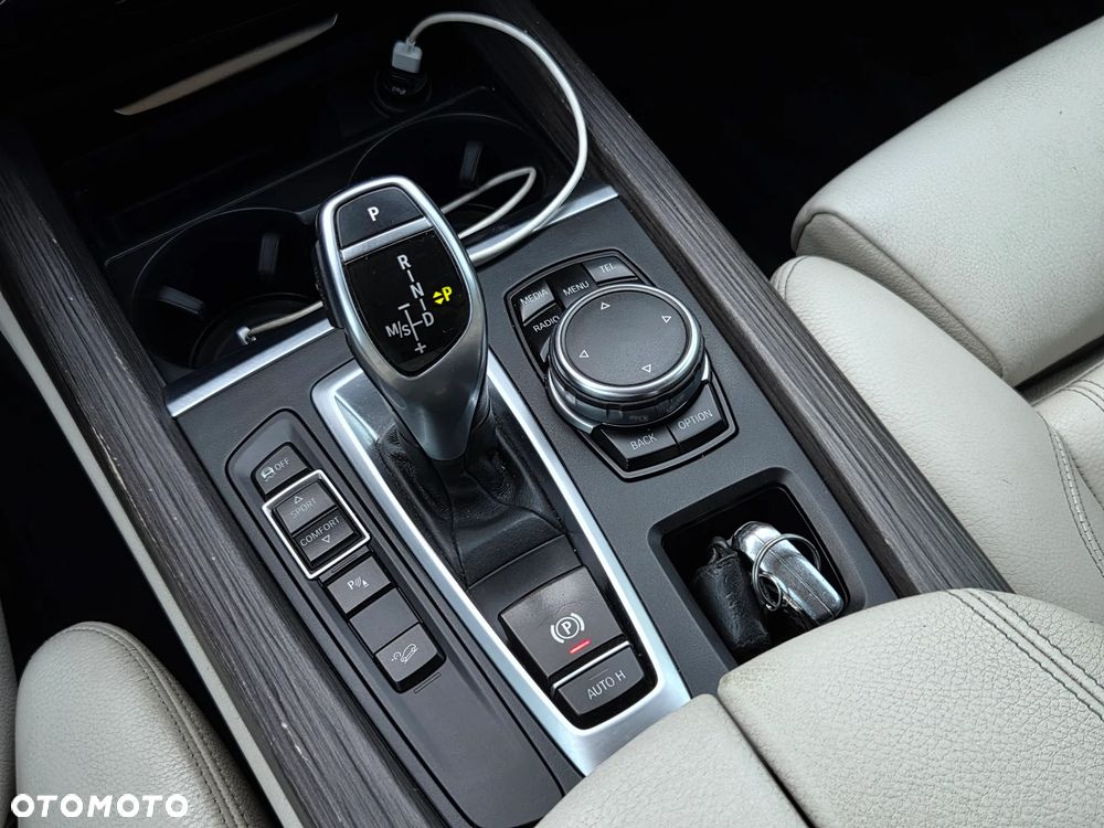 BMW X5 - 12
