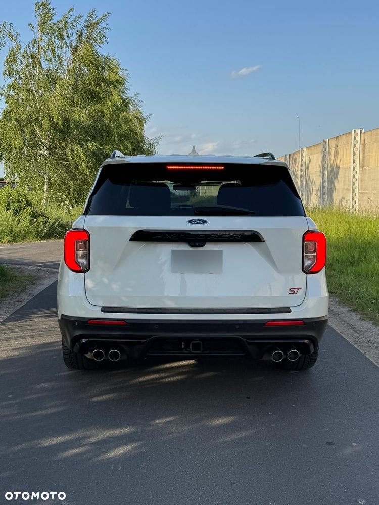 Ford Explorer - 4