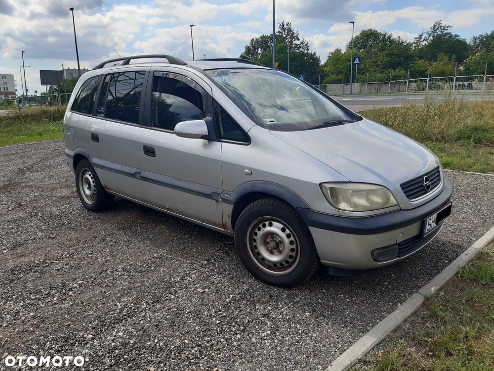 Opel Zafira - 2