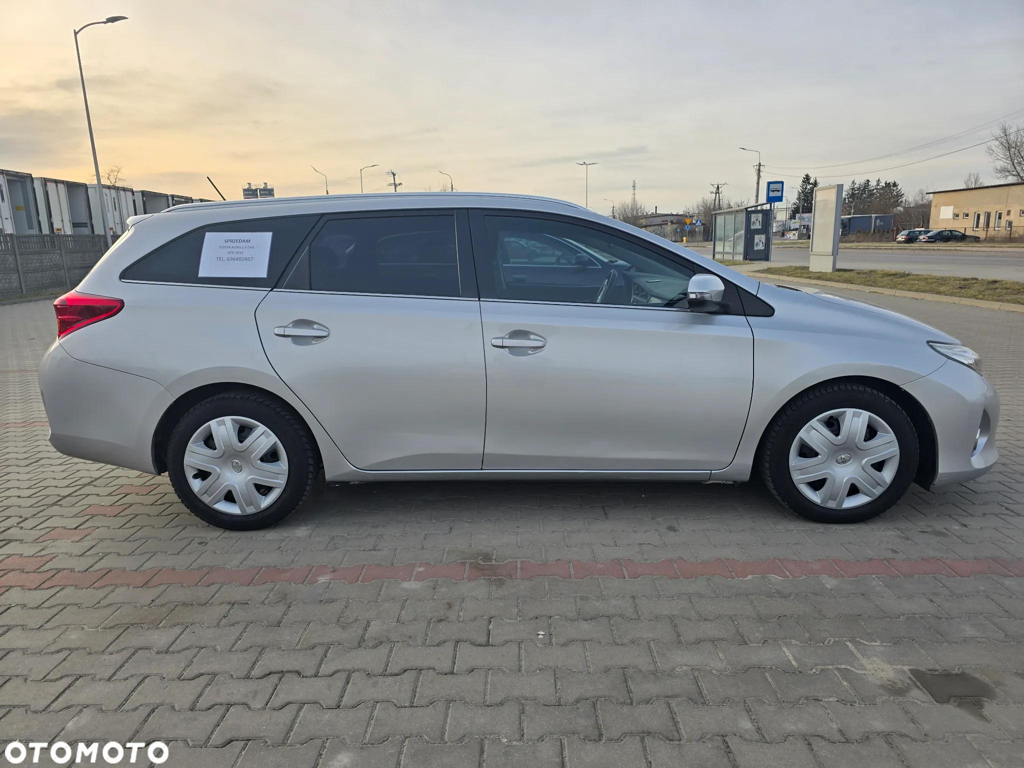 Toyota Auris - 2