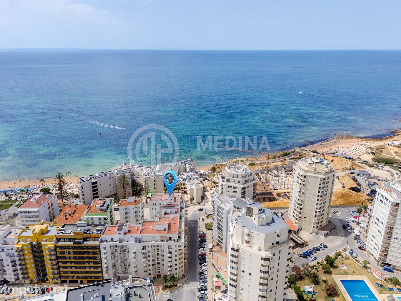 Apartamento T1 com garagem em Armação de Pêra - Grande imagem: 2/23