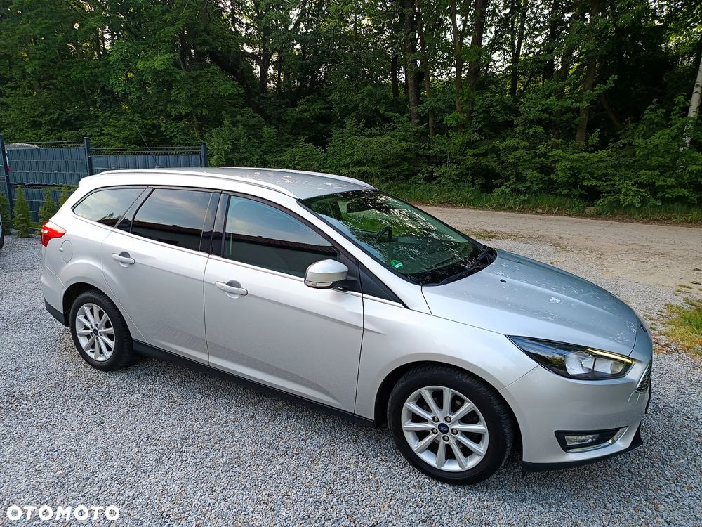 Ford Focus 1.0 EcoBoost STart-Stopp-System TITANIUM - 3
