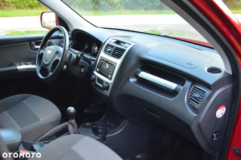 Kia Sportage 2.0 4WD Champ - 29