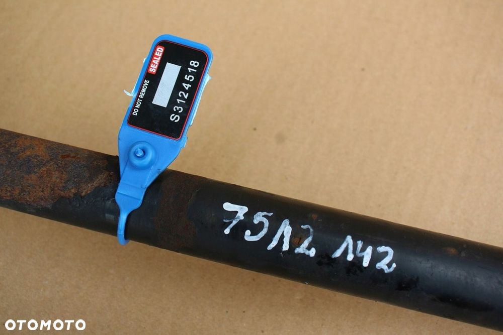 Półoś PRAWA BMW 3 e46 DUŻA GŁOWA 7512142 pod dyfer typ 188 (4518) - 3