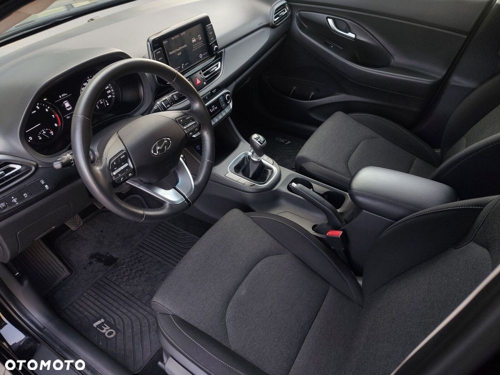 Hyundai i30 1.5 DPI Comfort - 13