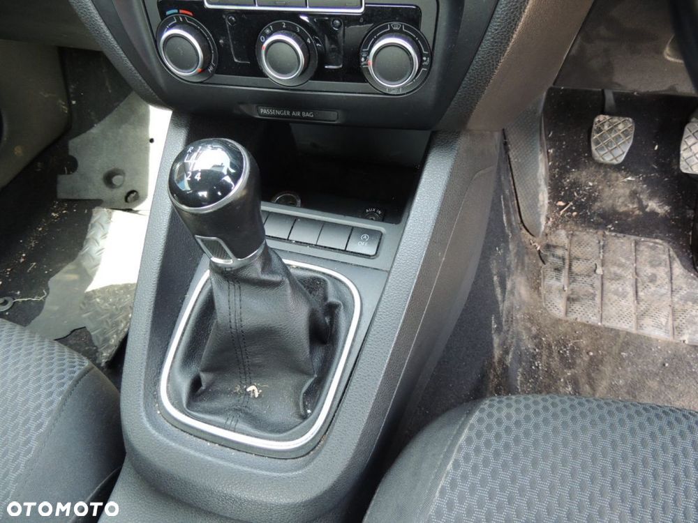 Skrzynia biegów 5 VW Jetta VI 5C '12 LUB - 1
