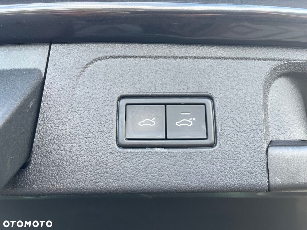 Volkswagen Passat Alltrack 2.0 TDI 4Mot DSG - 22