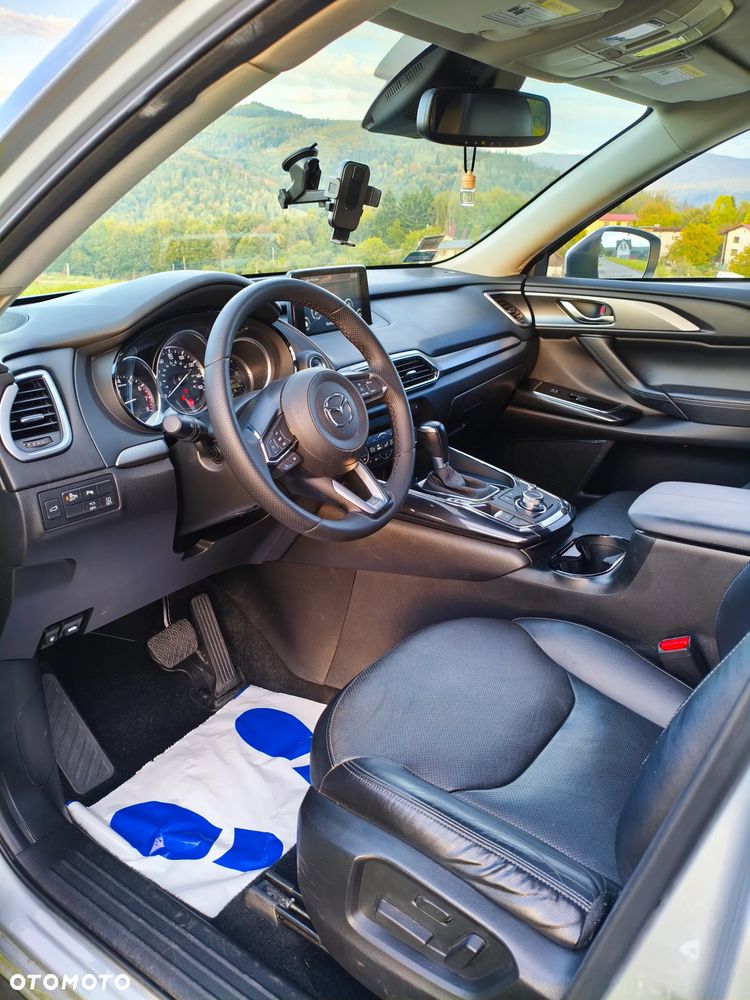 Mazda CX-9 - 12