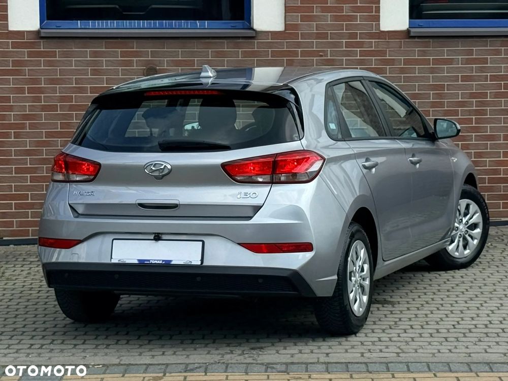 Hyundai i30 - 16