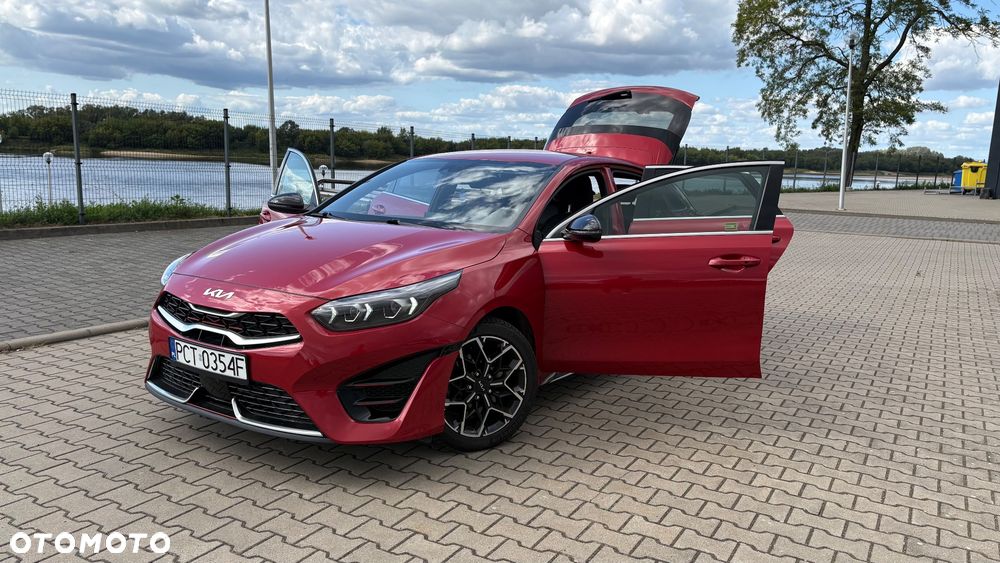 Kia ProCeed - 10