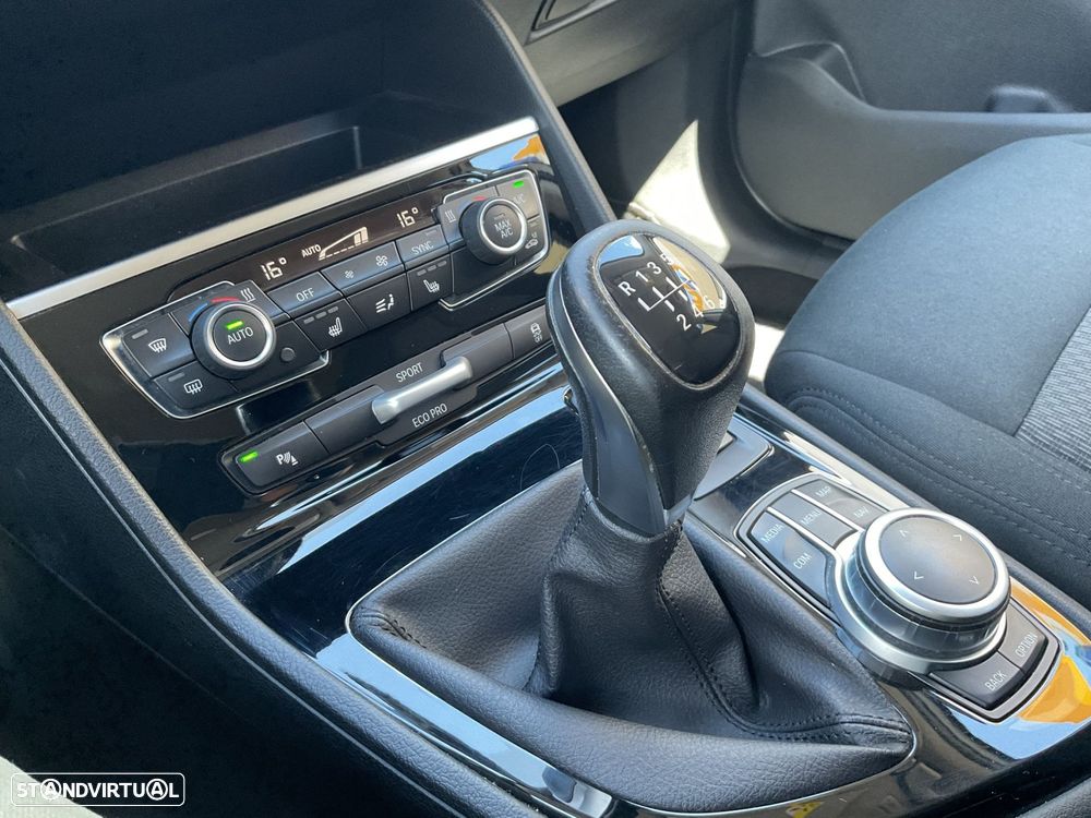 BMW 216 Gran Tourer i 7L - 33