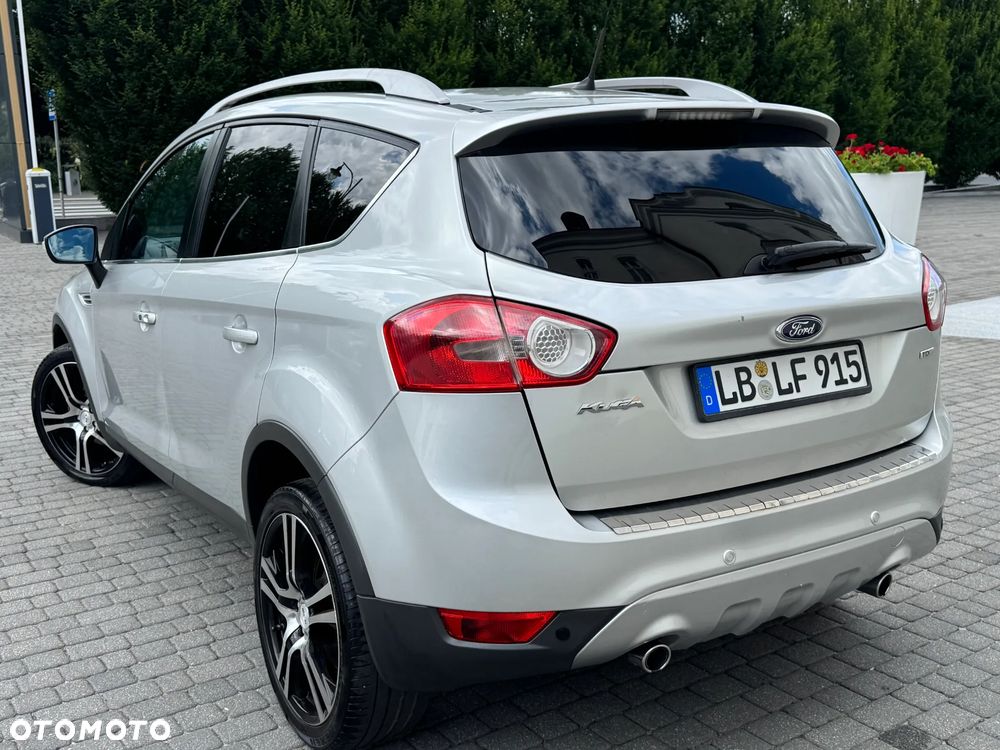 Ford Kuga 2.0 TDCi 4x4 Titanium - 28