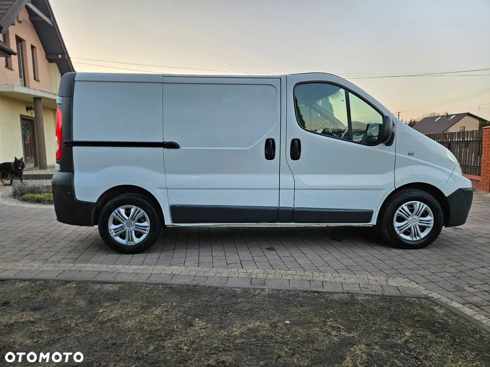 Renault Trafic - 7