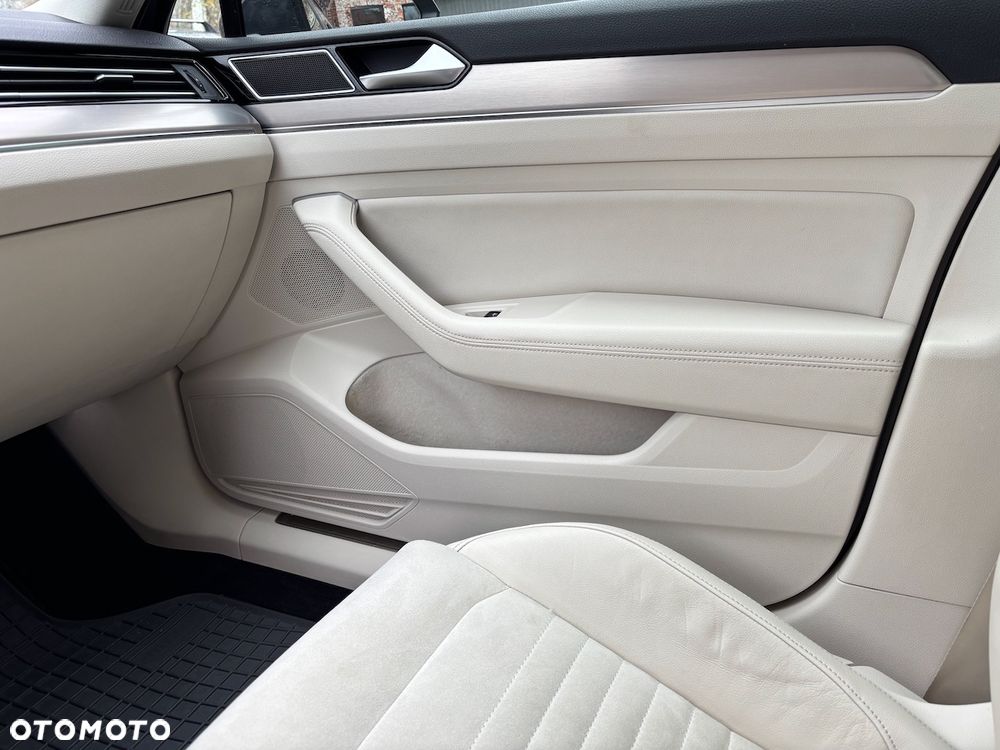 Volkswagen Passat 1.8 TSI BMT Highline DSG - 22