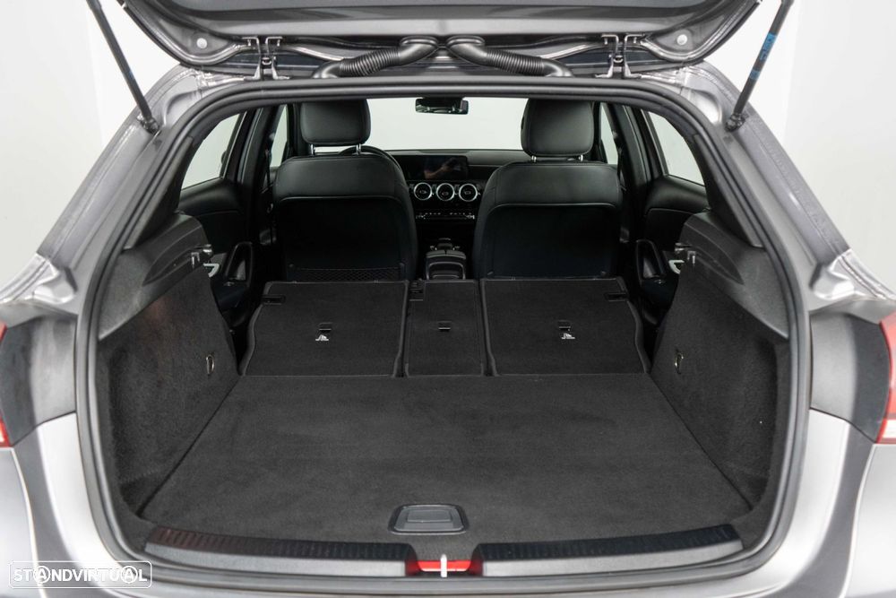 Mercedes-Benz A 250 e Progressive - 14